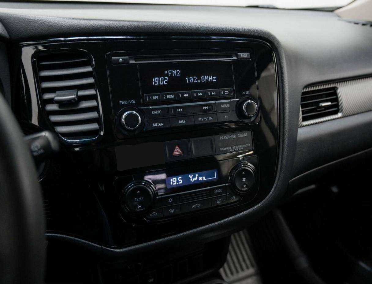 Купить Mitsubishi Outlander, 2018, 140 000 км, фото №12