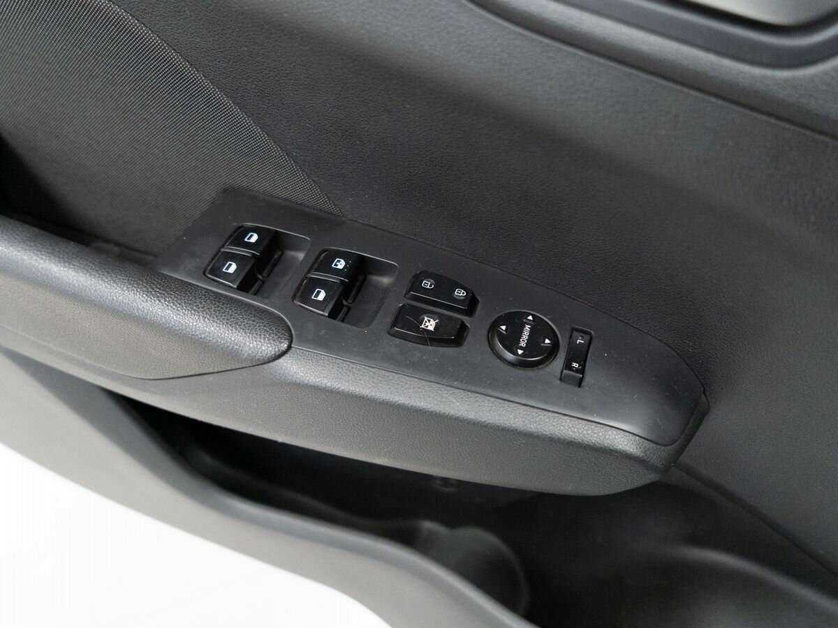 Купить Hyundai Solaris, 2019, 80 089 км, фото №12