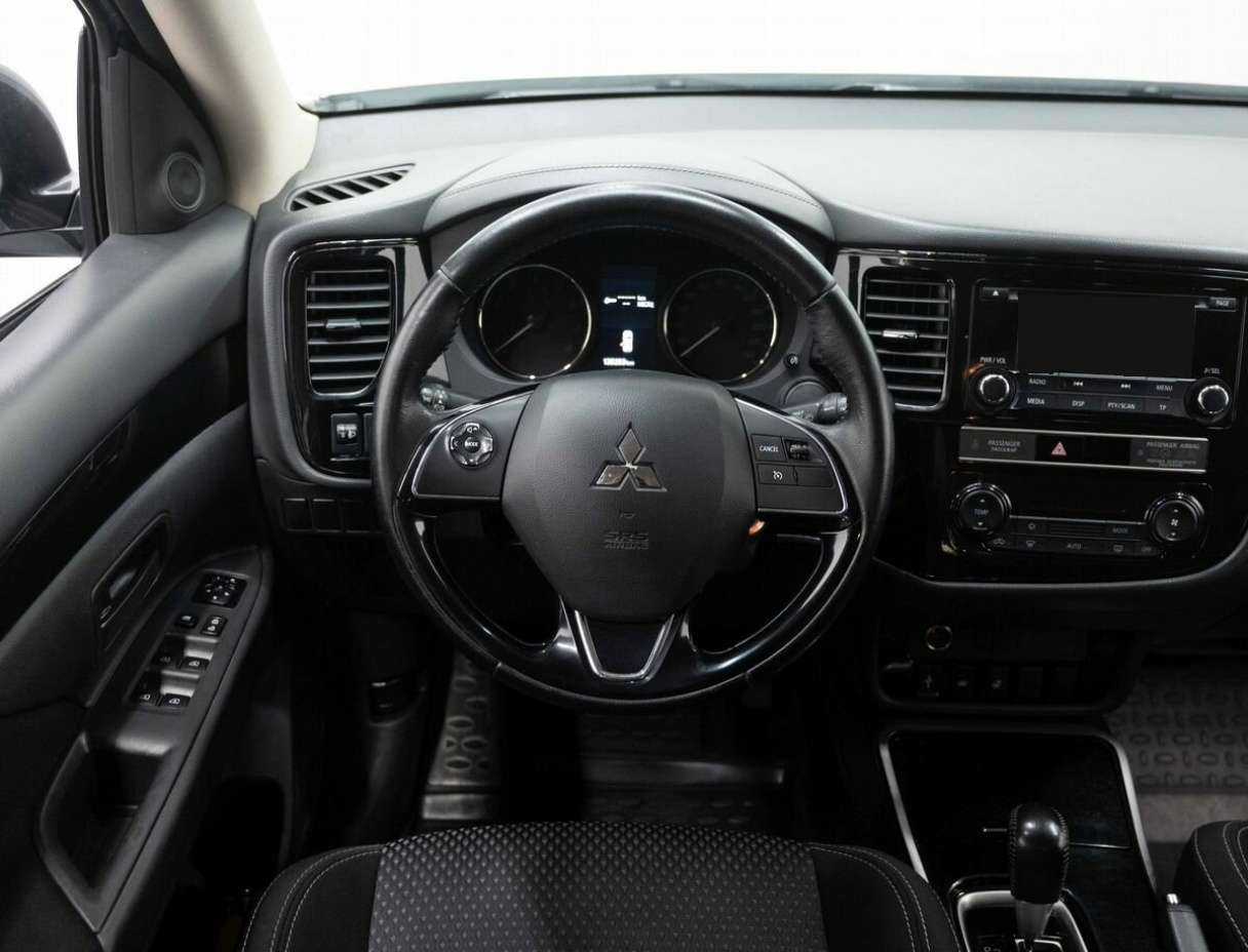 Купить Mitsubishi Outlander, 2019, 135 000 км, фото №14