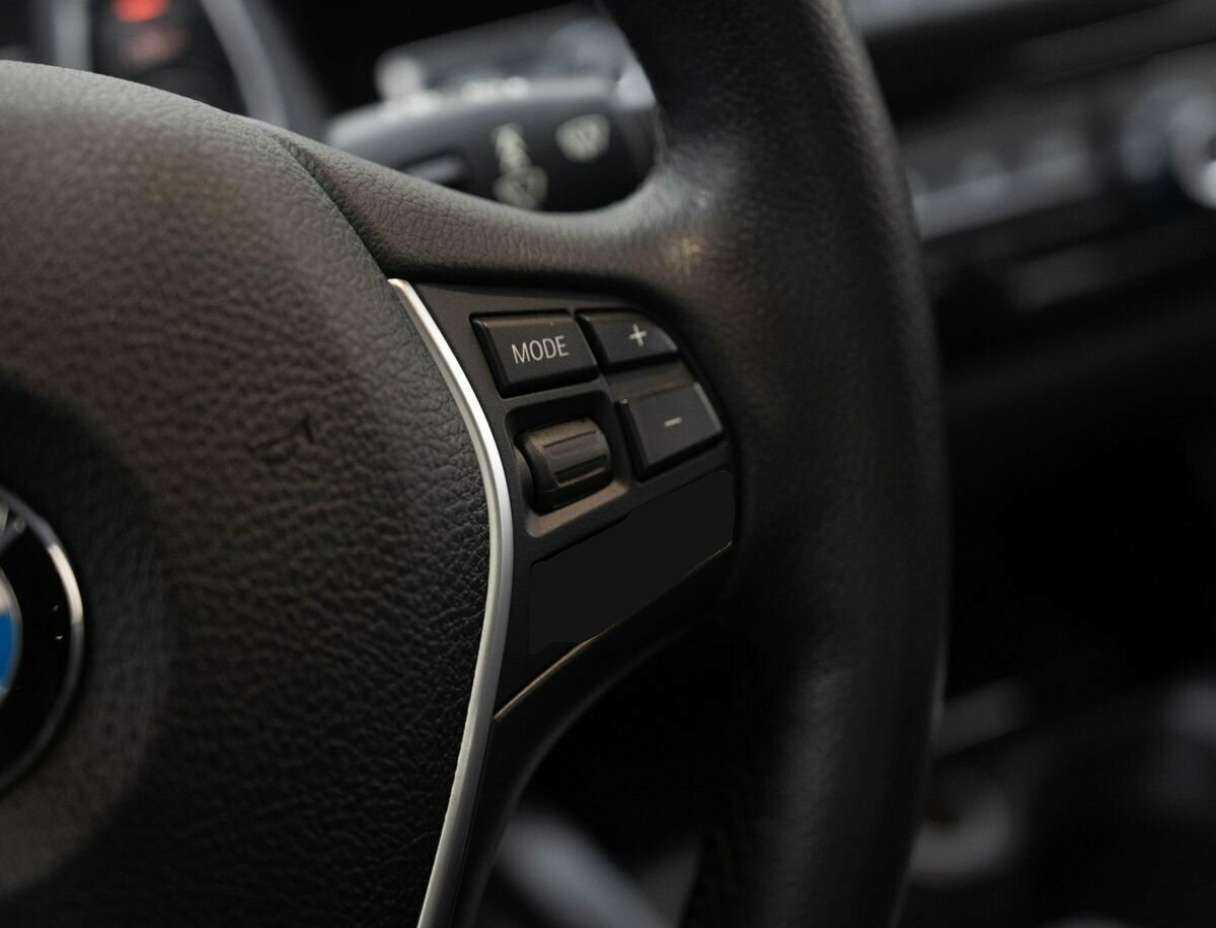 Купить BMW 1 серии 118i, 2016, 121 000 км, фото №19