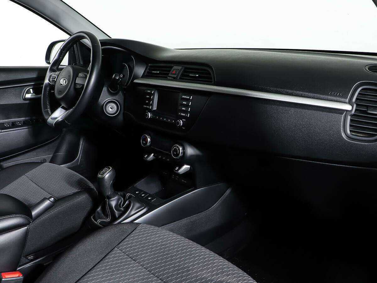 Купить Kia Rio X-Line, 2020, 62 774 км, фото №9