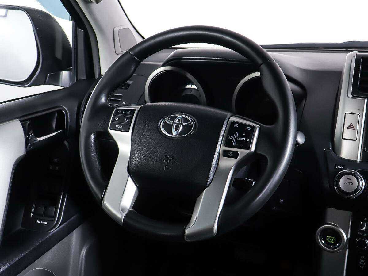 Купить Toyota Land Cruiser Prado, 2012, 298 568 км, фото №15