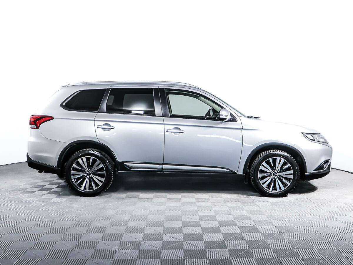 Купить Mitsubishi Outlander, 2019, 101 800 км, фото №4