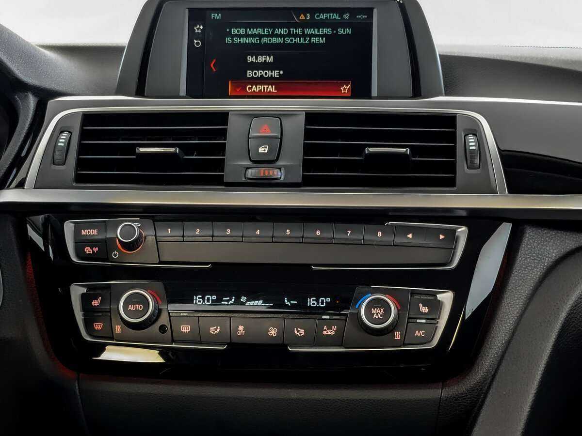 Купить BMW 3 серии 318i, 2017, 117 684 км, фото №12