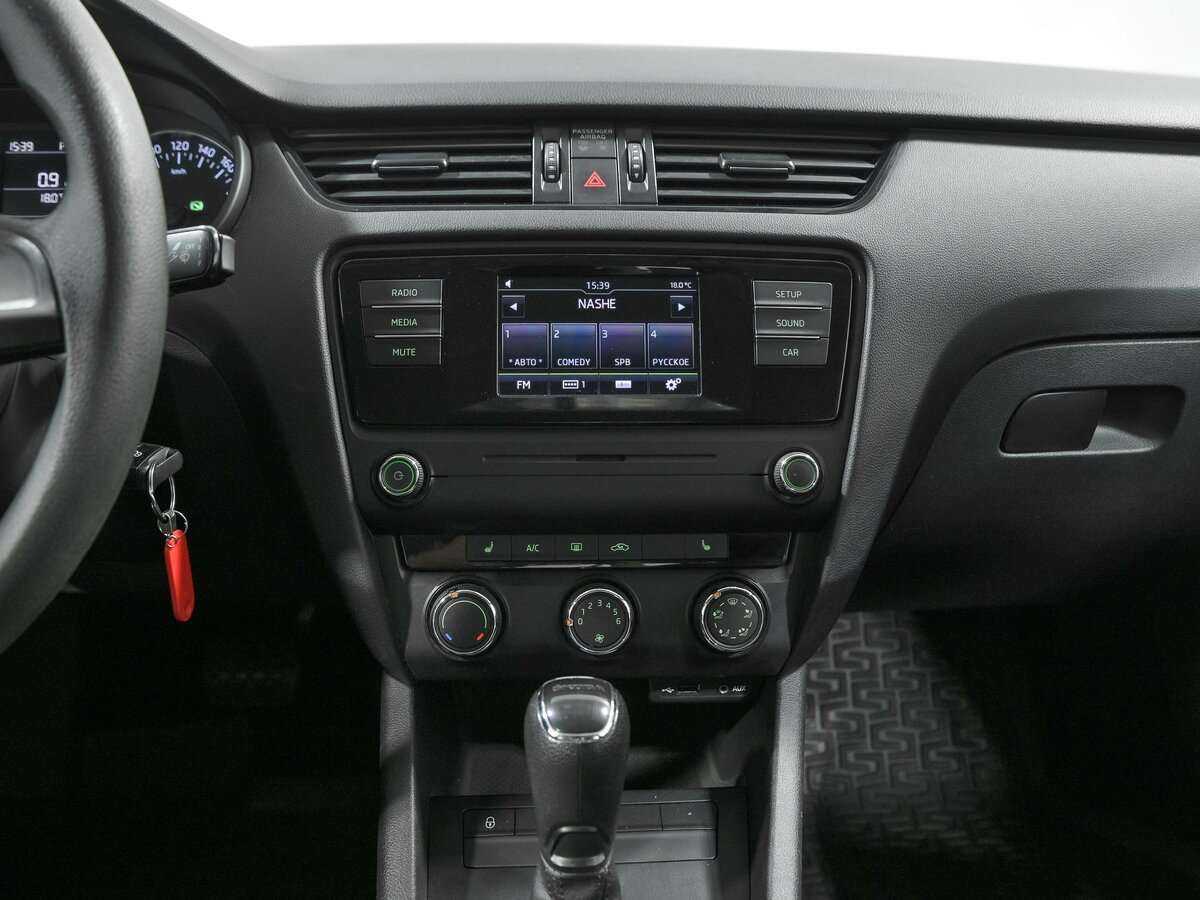 Купить Skoda Octavia, 2016, 196 583 км, фото №10