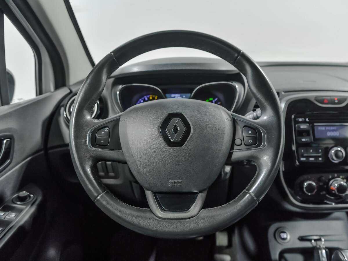 Купить Renault Kaptur, 2016, 224 953 км, фото №8