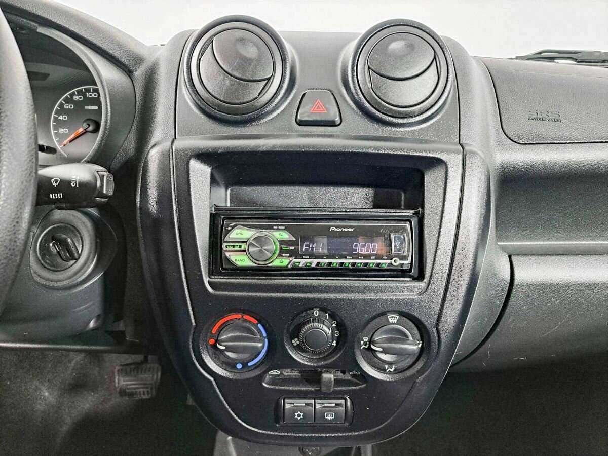 Купить Lada (ВАЗ) Granta, 2013, 85 030 км, фото №13