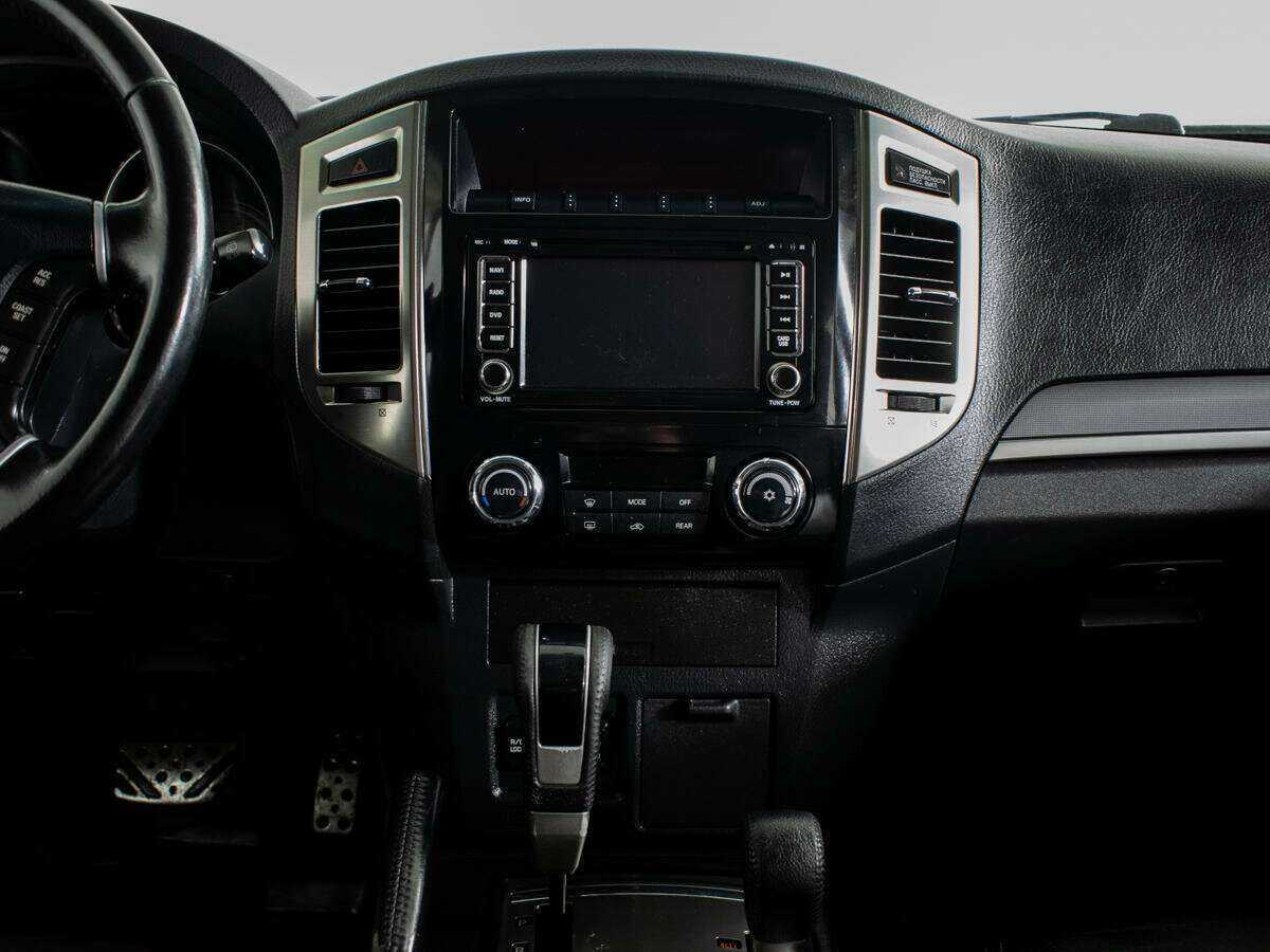 Купить Mitsubishi Pajero, 2015, 244 530 км, фото №8