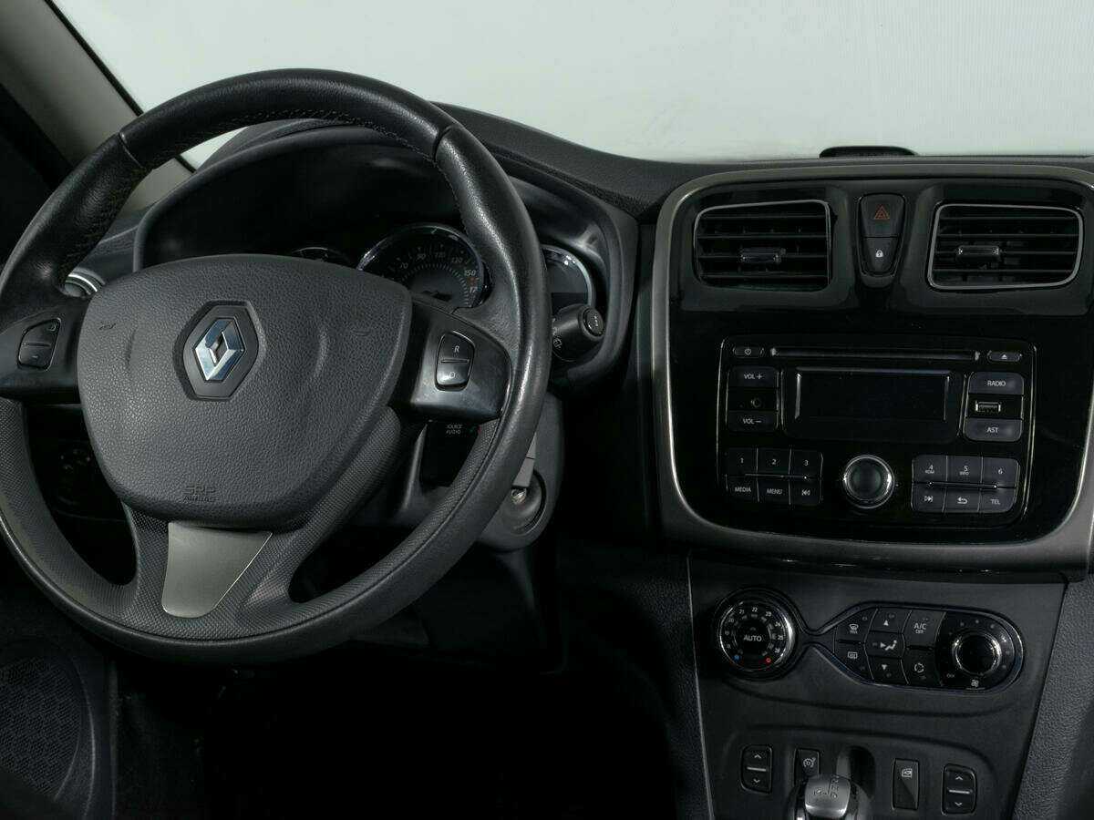 Купить Renault Sandero Stepway, 2017, 86 000 км, фото №9