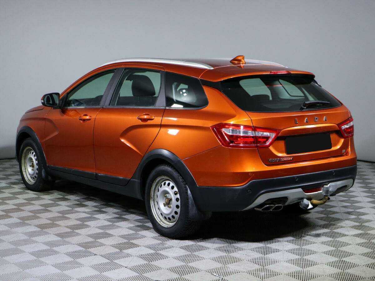 Купить Lada (ВАЗ) Vesta SW Cross, 2019, 62 280 км, фото №7