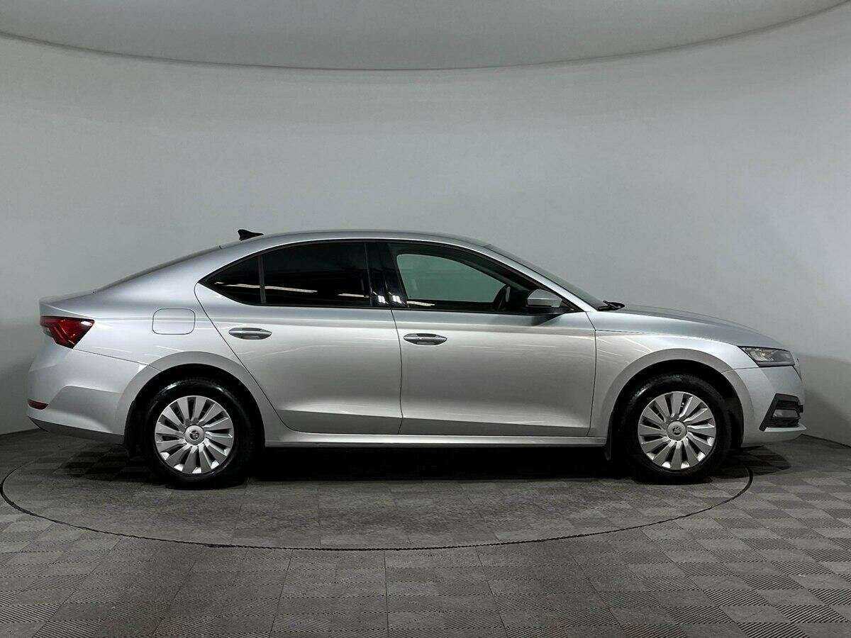 Купить Skoda Octavia, 2021, 84 000 км, фото №4