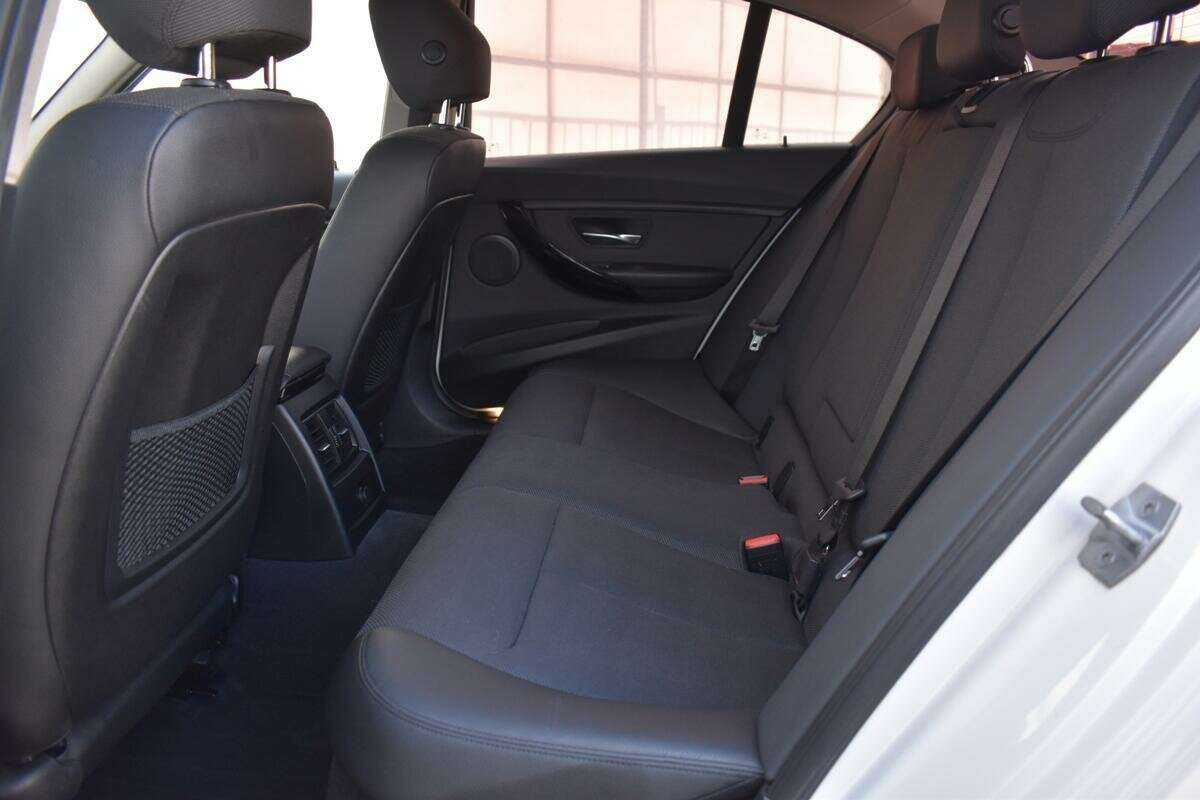 Купить BMW 3 серии 318i, 2018, 116 953 км, фото №7