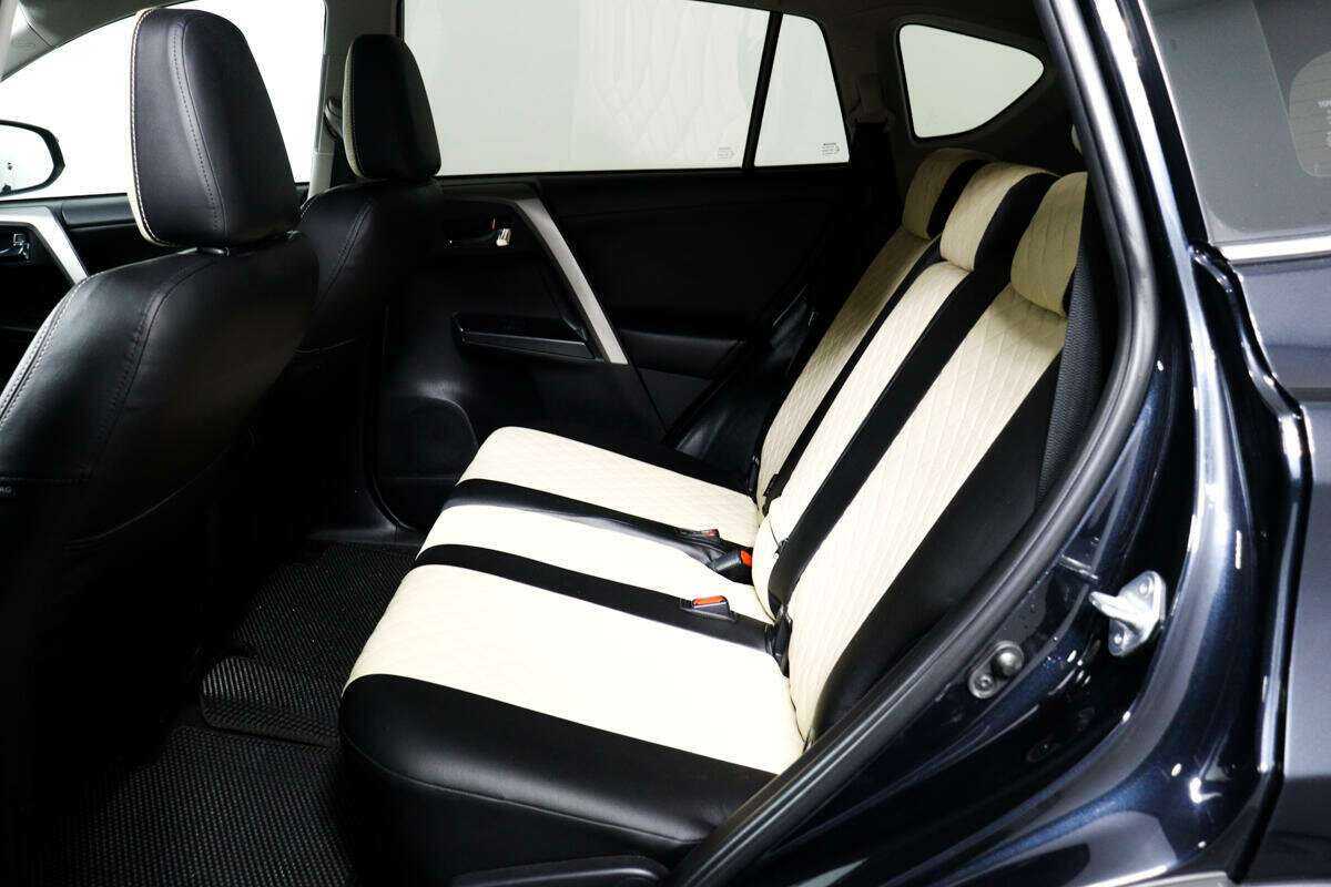 Купить Toyota RAV4, 2017, 158 636 км, фото №12