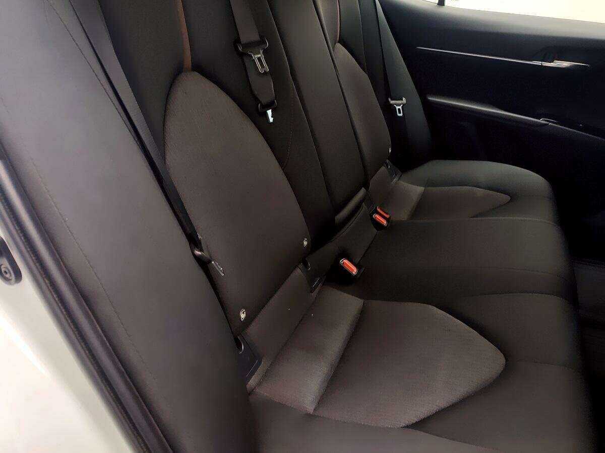 Купить Toyota Camry, 2018, 68 281 км, фото №8