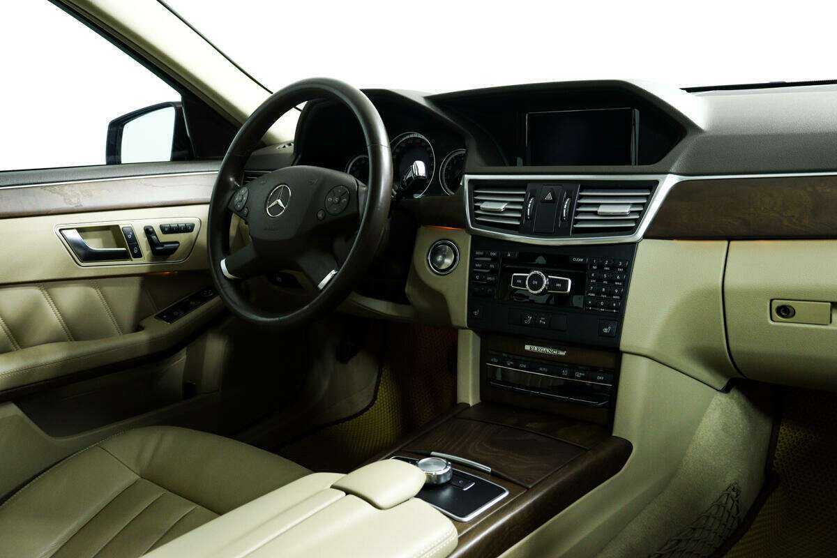 Купить Mercedes-Benz E-Класс 350, 2012, 112 277 км, фото №9