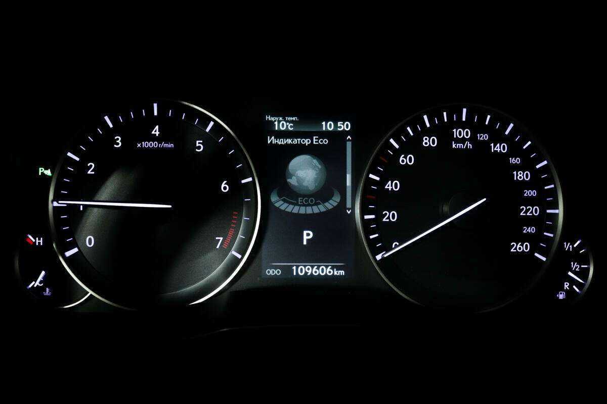 Купить Lexus ES 200, 2016, 109 001 км, фото №10