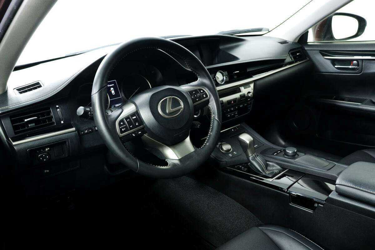 Купить Lexus ES 200, 2016, 109 001 км, фото №13