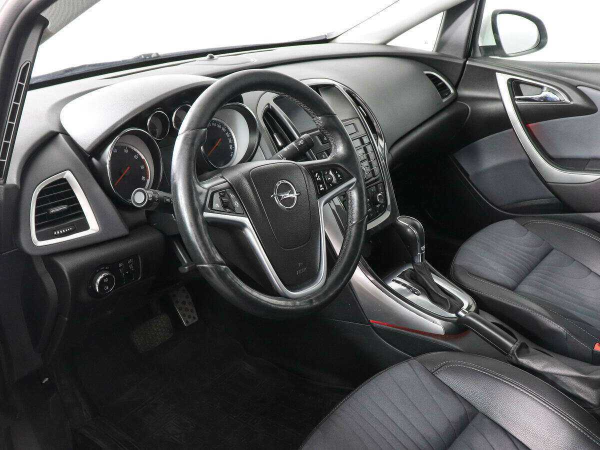Купить Opel Astra, 2014, 185 189 км, фото №9