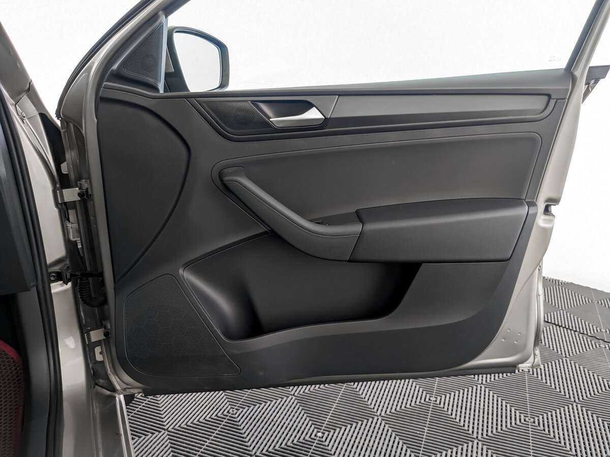 Купить Volkswagen Polo, 2020, 63 912 км, фото №23