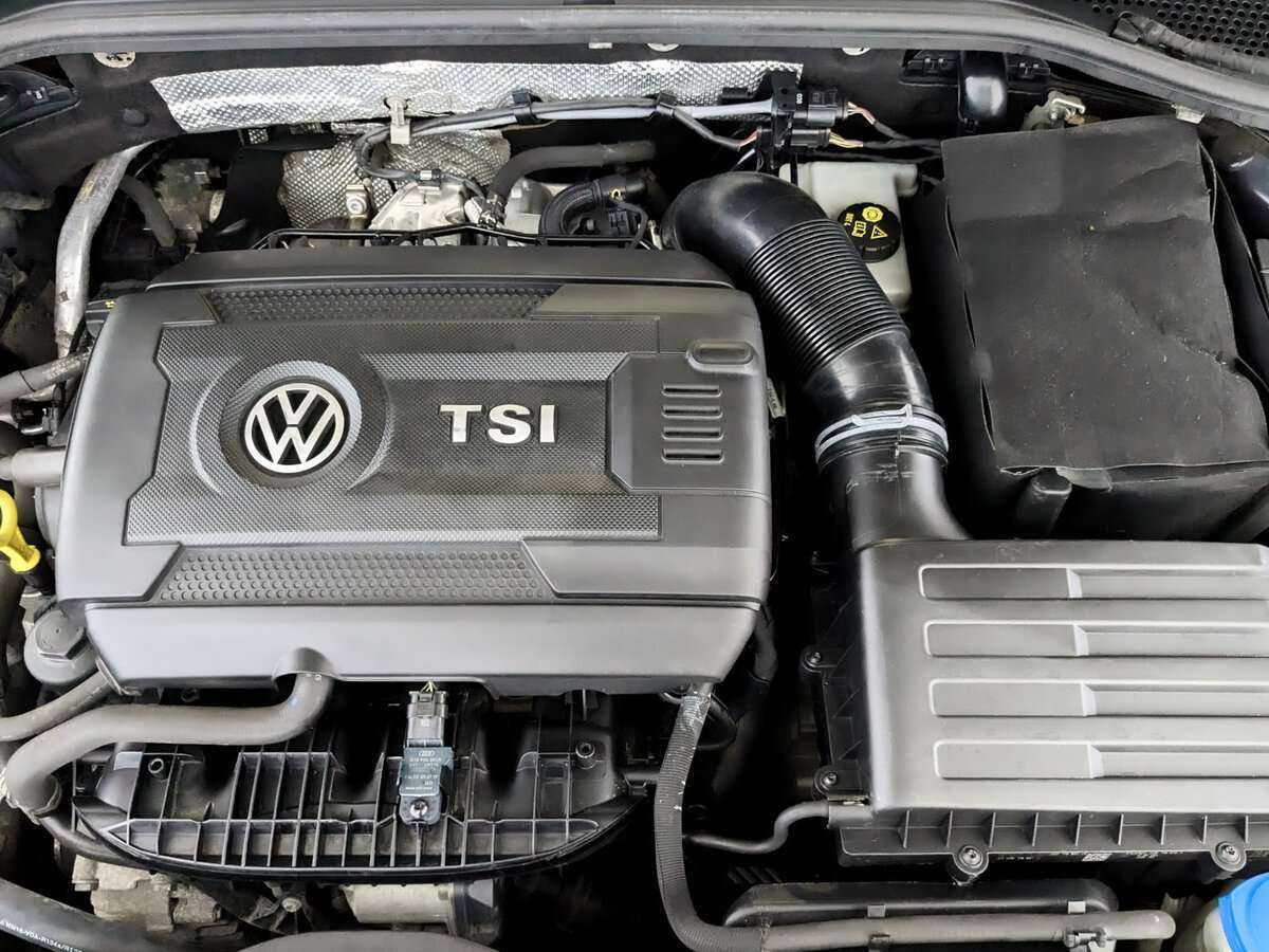 Купить Volkswagen Passat, 2017, 114 127 км, фото №9