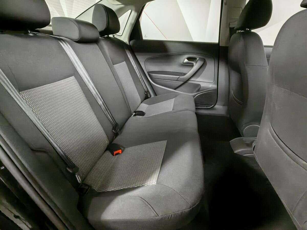 Купить Volkswagen Polo, 2013, 131 497 км, фото №12