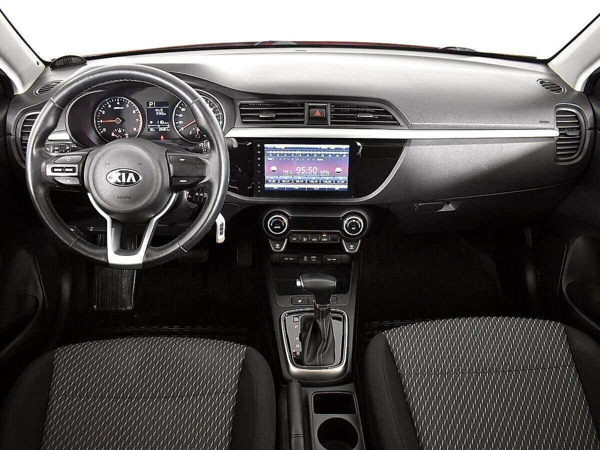 Купить Kia Rio X-Line, 2018, 23 458 км, фото №10