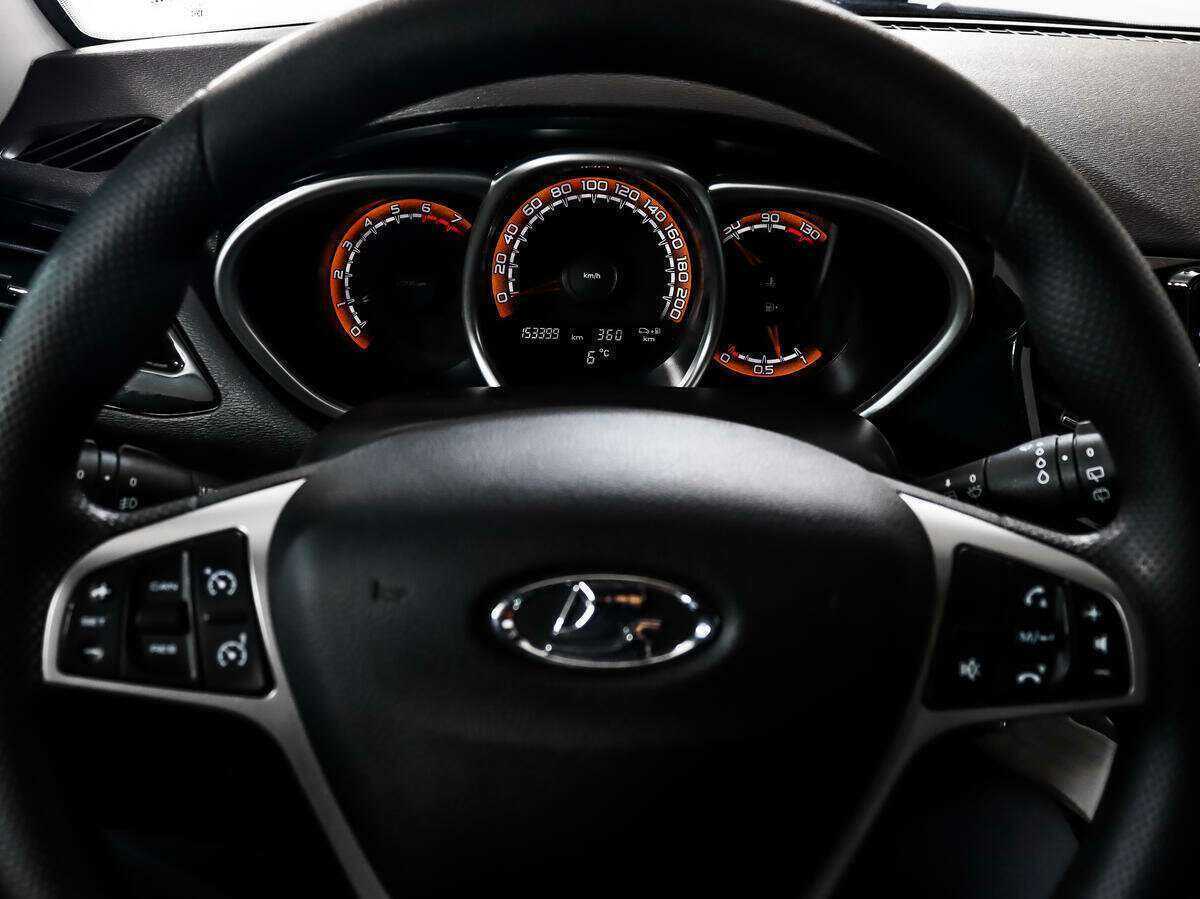 Купить Lada (ВАЗ) Vesta SW Cross, 2020, 153 398 км, фото №13