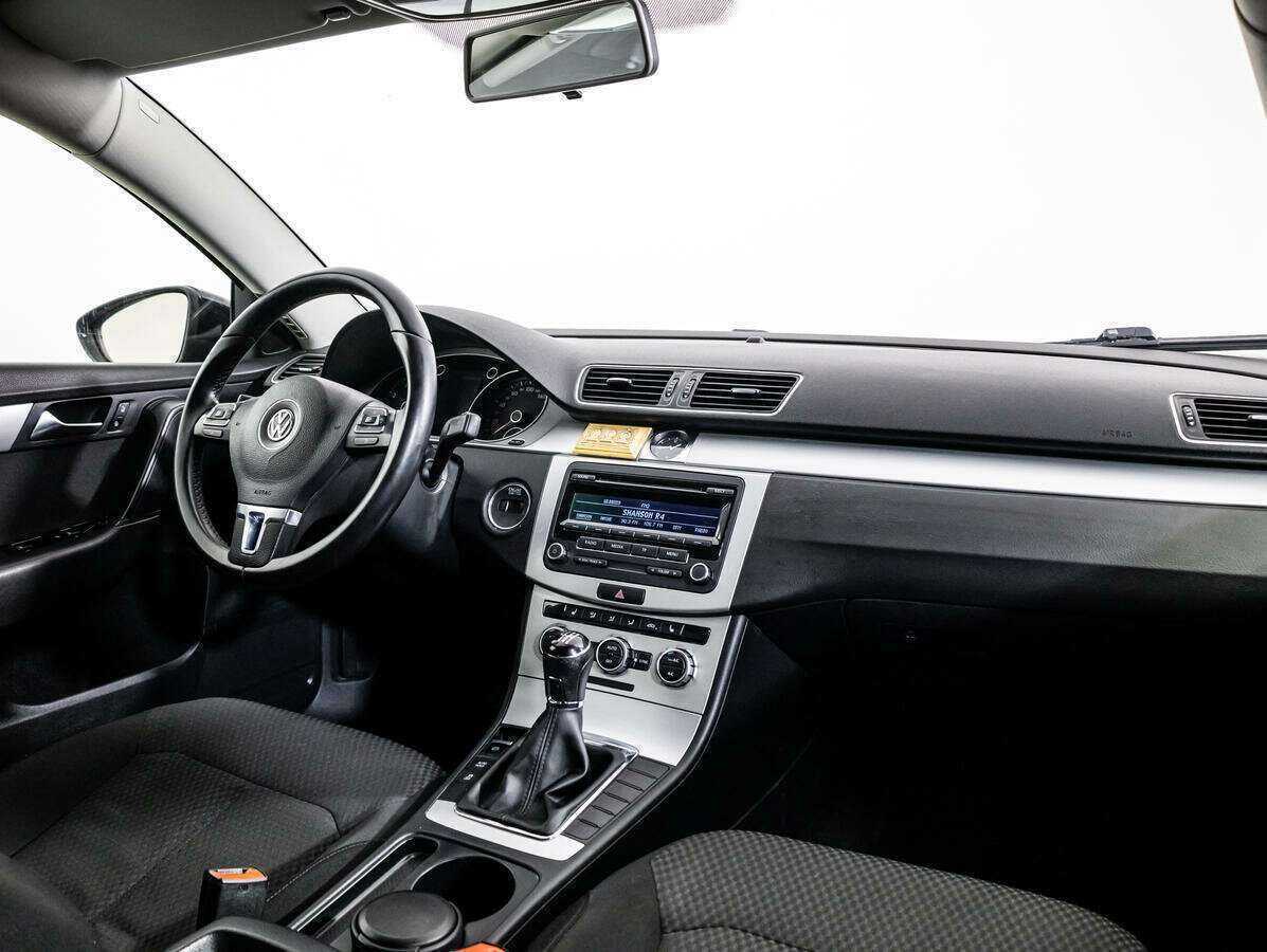 Купить Volkswagen Passat, 2013, 145 126 км, фото №7