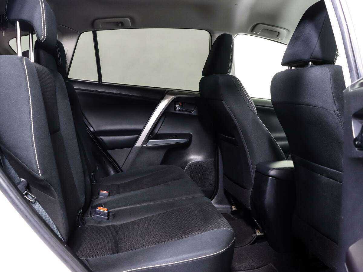 Купить Toyota RAV4, 2015, 112 000 км, фото №10
