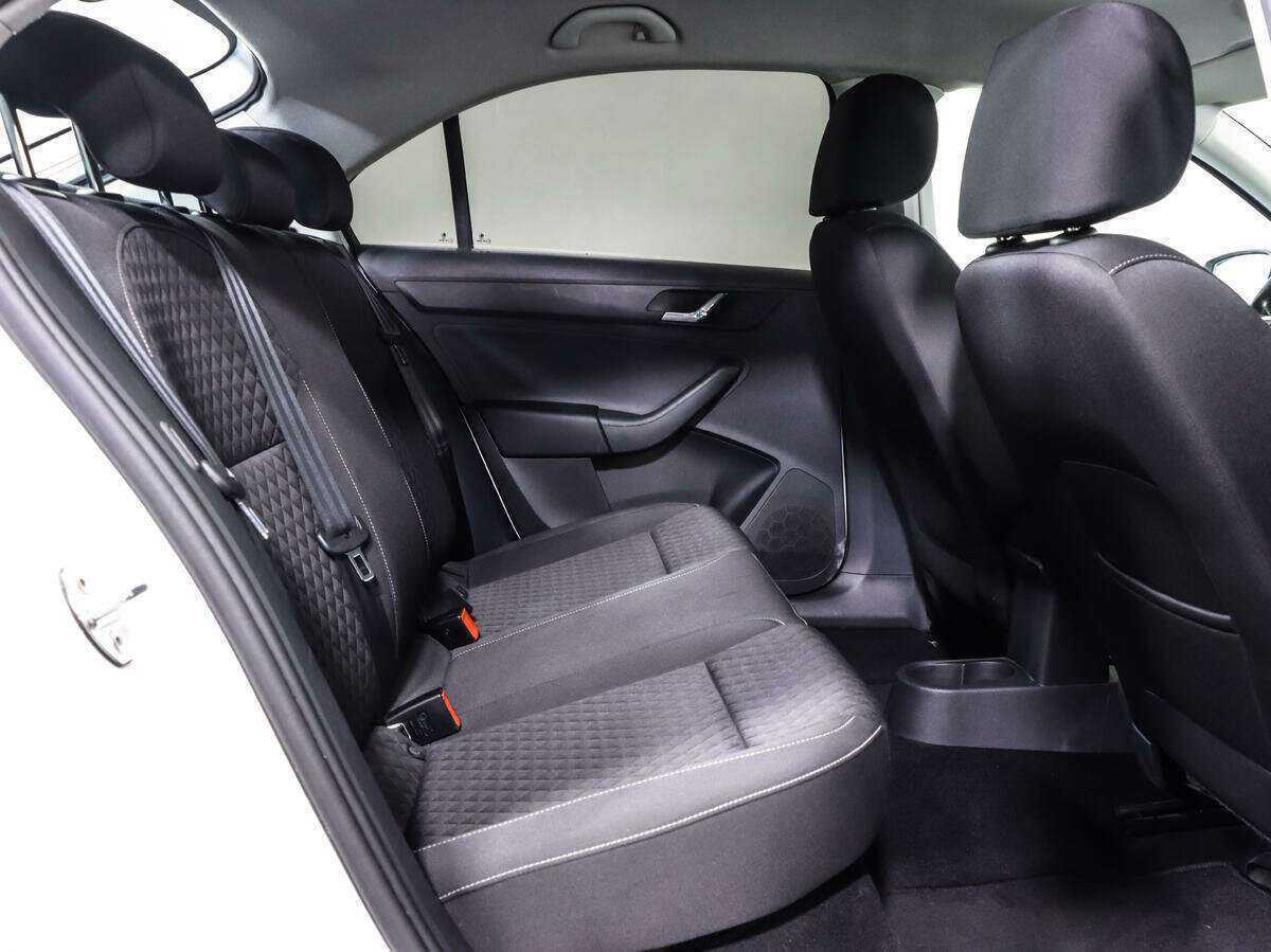 Купить Skoda Rapid, 2016, 117 105 км, фото №11