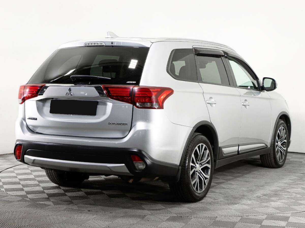 Купить Mitsubishi Outlander, 2018, 133 095 км, фото №4