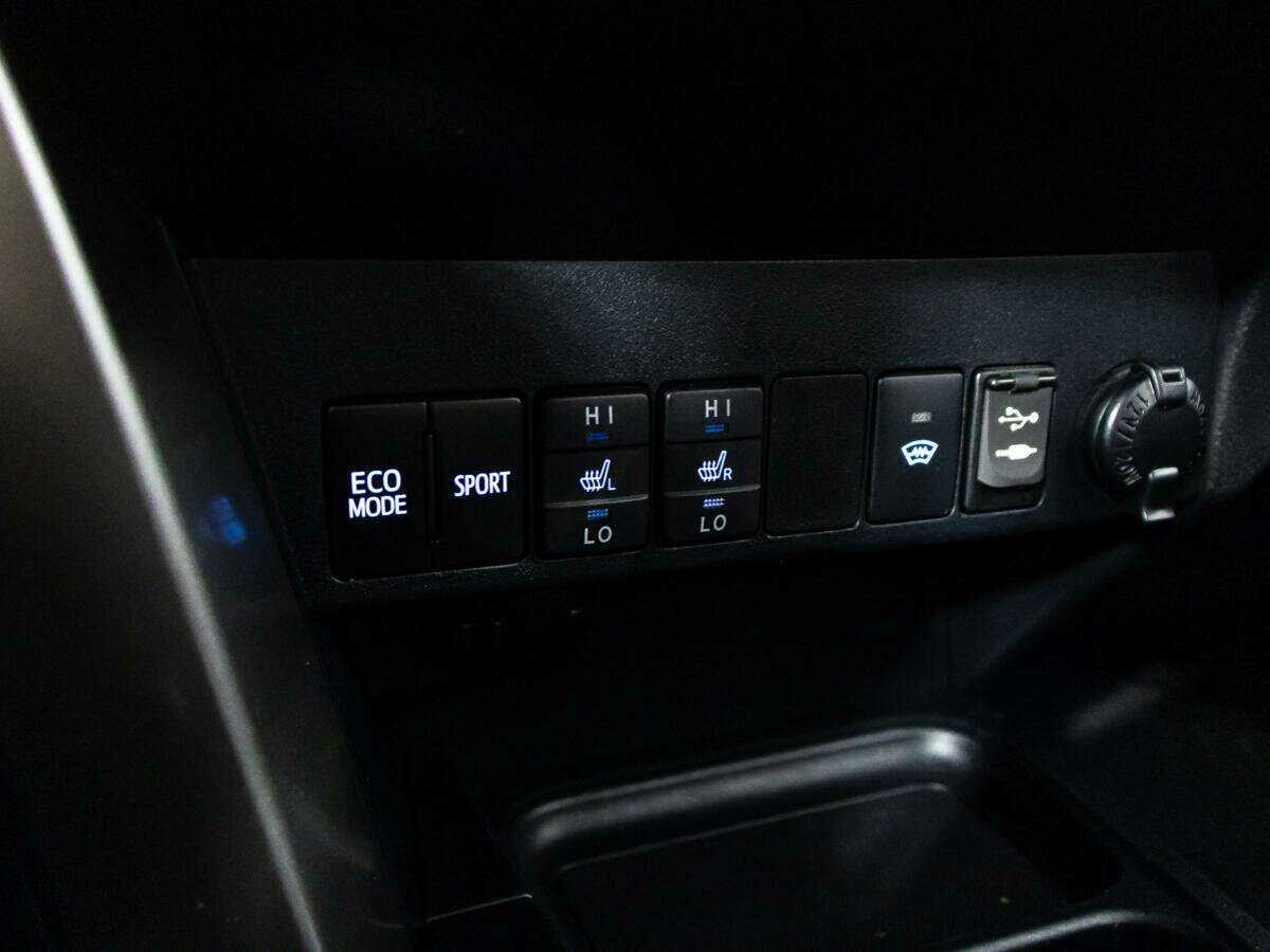 Купить Toyota RAV4, 2017, 75 000 км, фото №22