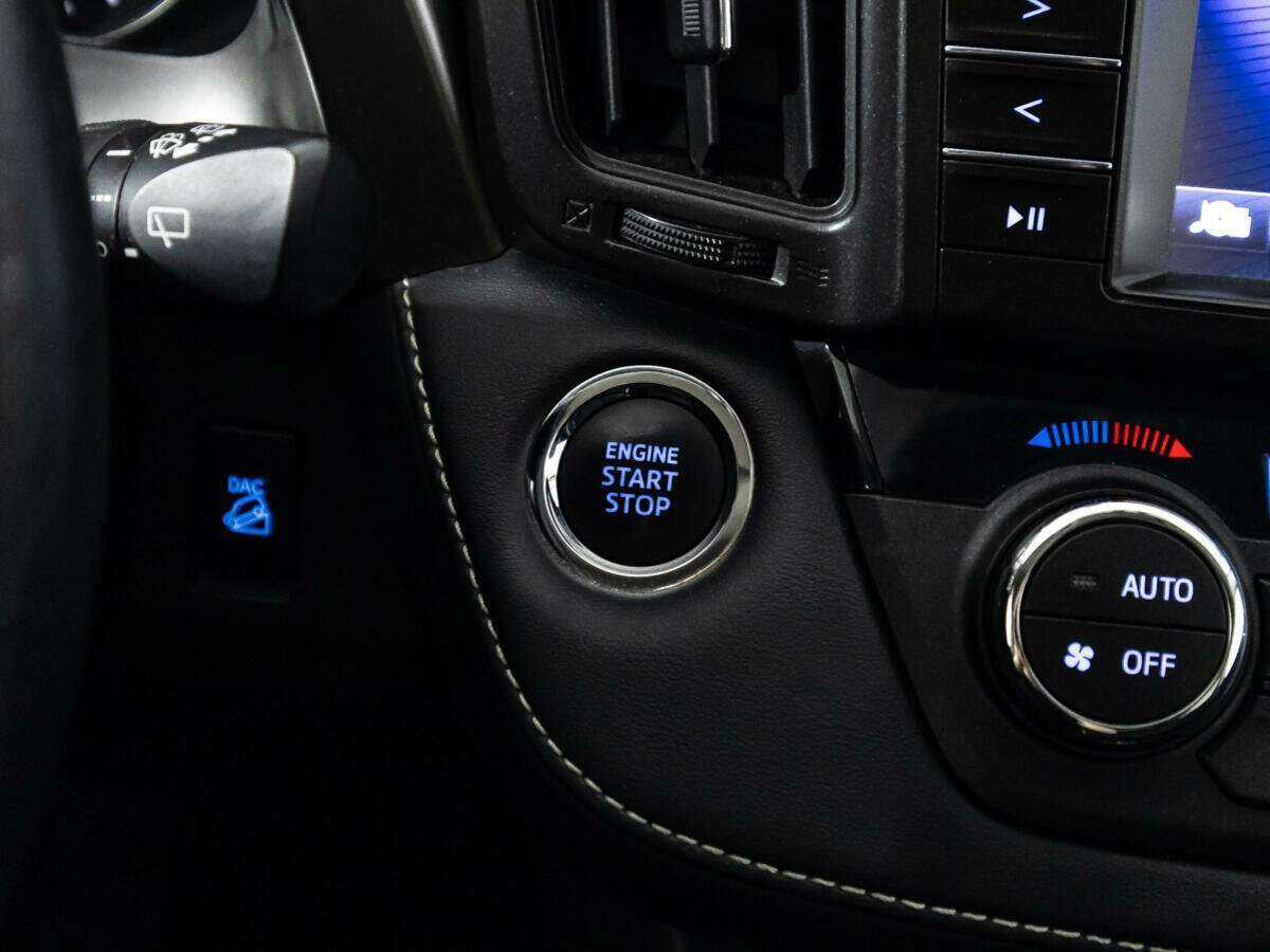 Купить Toyota RAV4, 2018, 155 110 км, фото №18