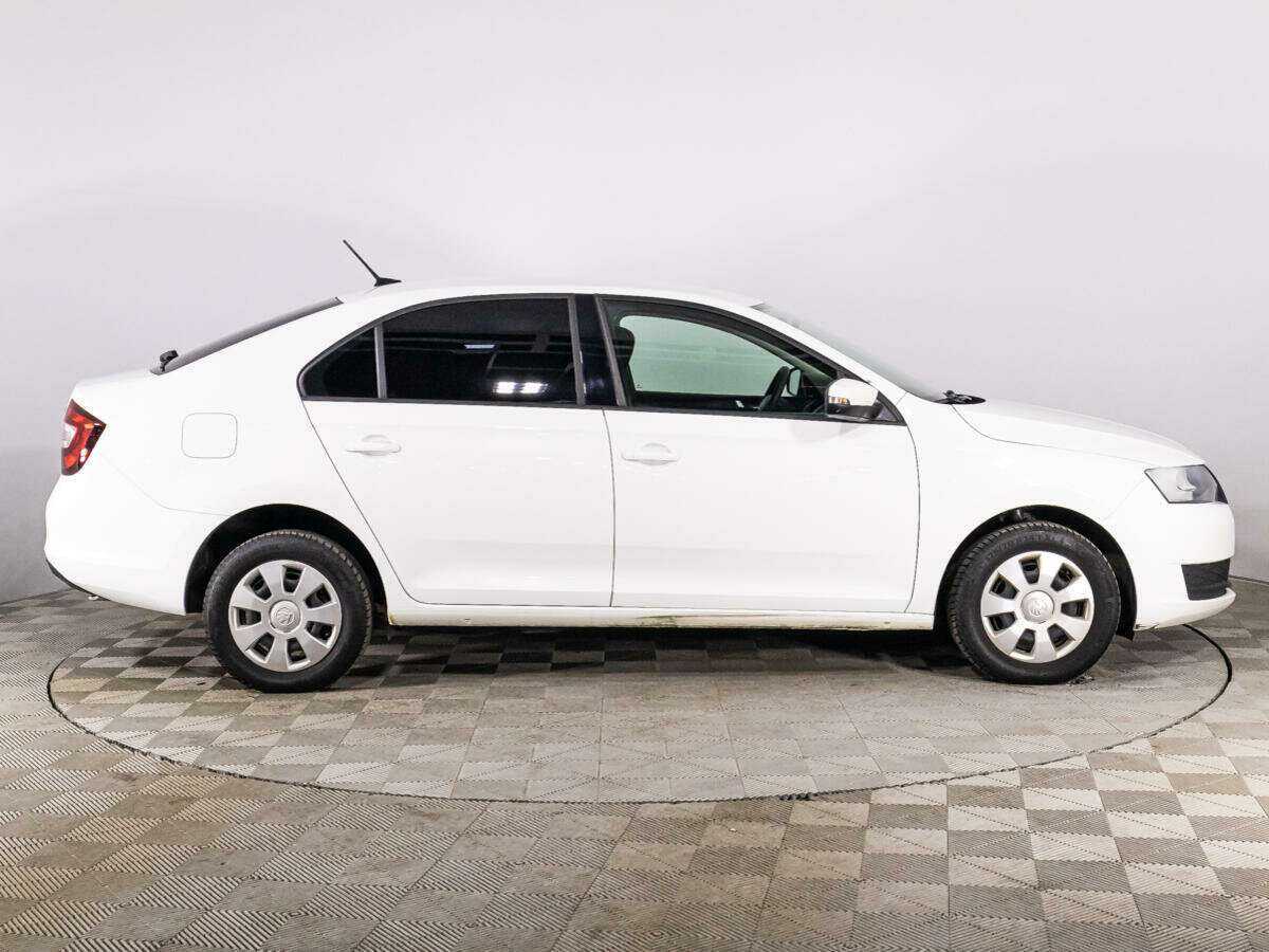 Купить Skoda Rapid, 2017, 132 124 км, фото №4