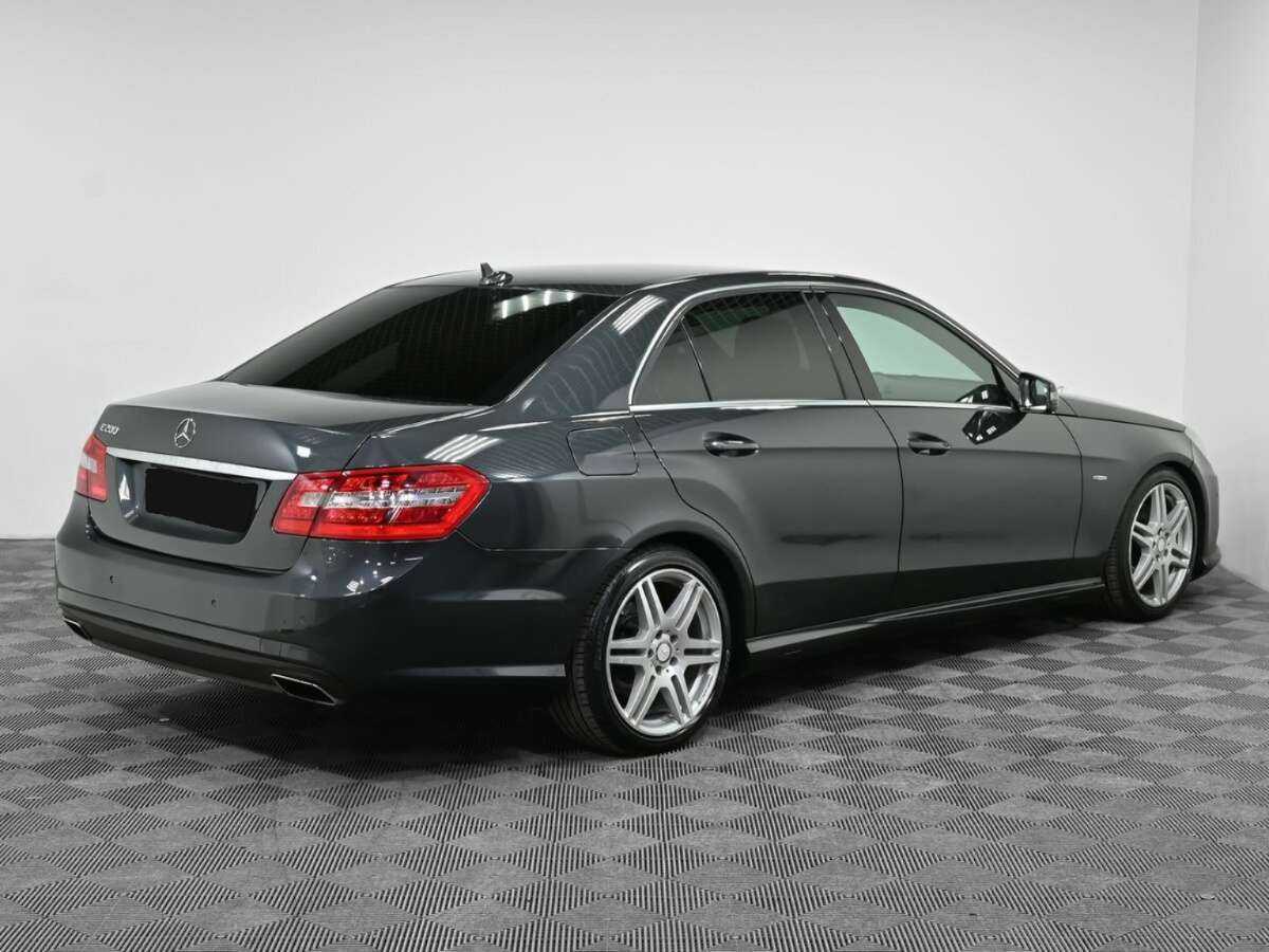 Mercedes-Benz E-Класс