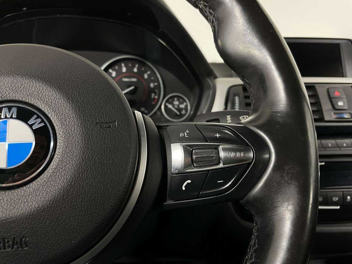 Купить BMW 3 серии 320i xDrive, 2016, 109 000 км, фото №17