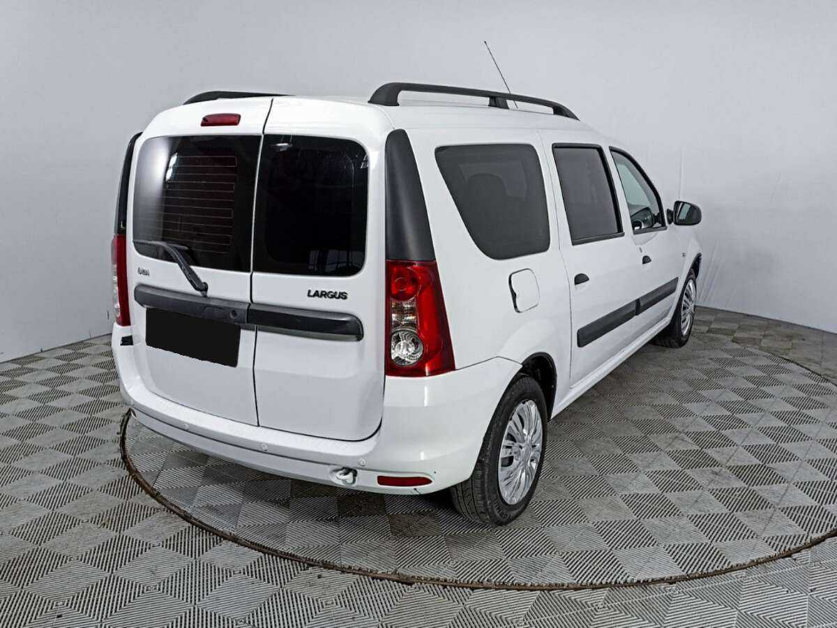 Купить Lada (ВАЗ) Largus, 2017, 168 295 км, фото №5