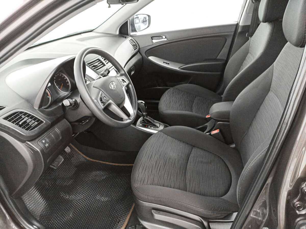 Купить Hyundai Solaris, 2015, 129 004 км, фото №16