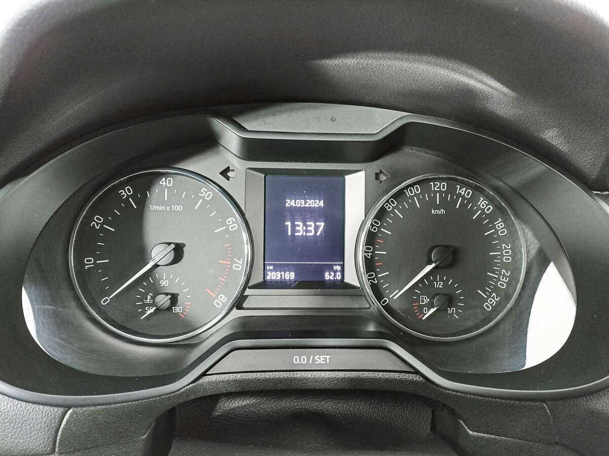 Купить Skoda Octavia, 2014, 203 152 км, фото №11