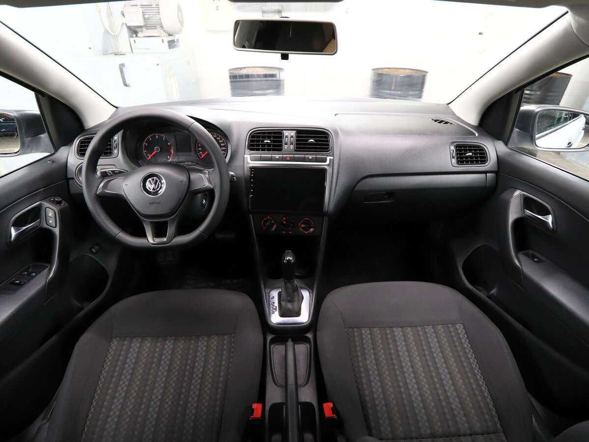 Купить Volkswagen Polo, 2017, 154 000 км, фото №10