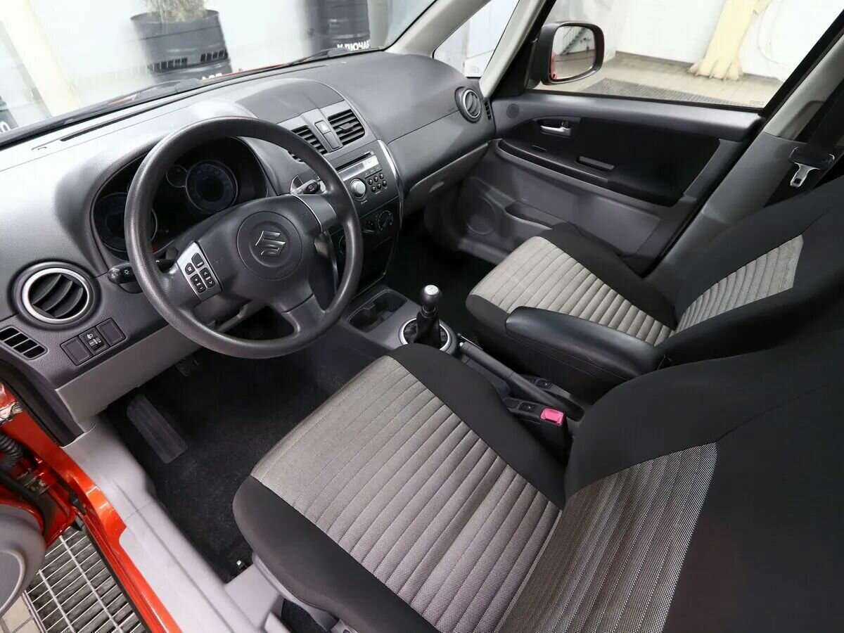 Купить Suzuki SX4, 2013, 49 000 км, фото №7