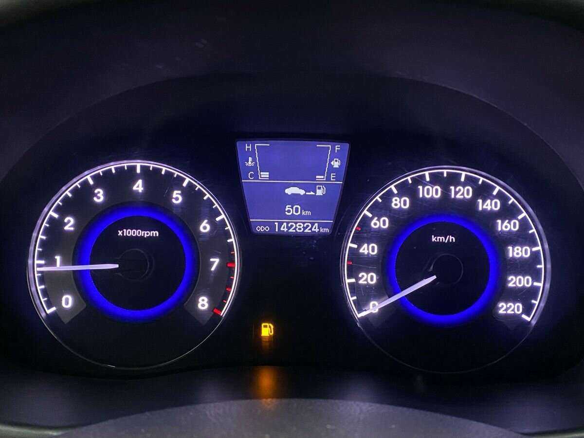 Купить Hyundai Solaris, 2012, 142 823 км, фото №13