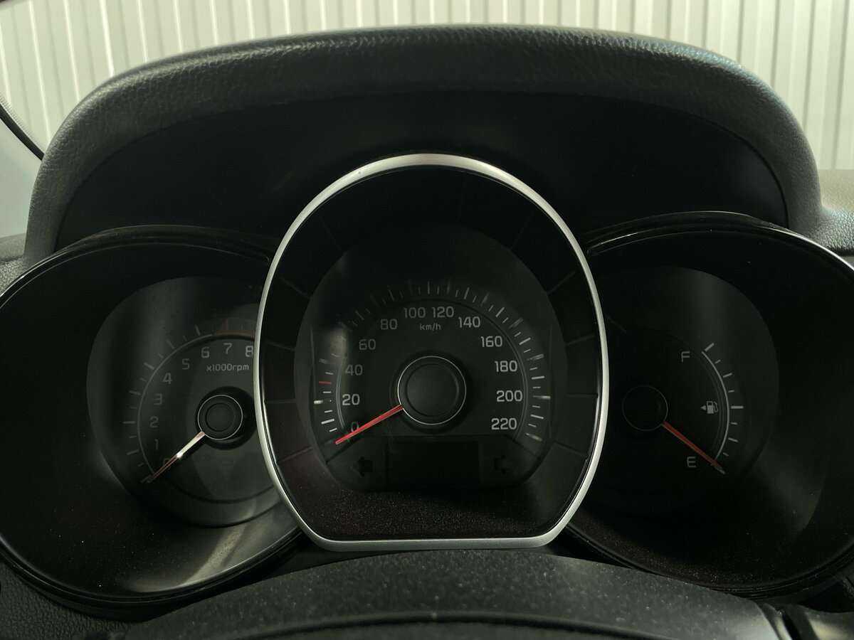 Купить Kia Rio, 2015, 158 645 км, фото №13