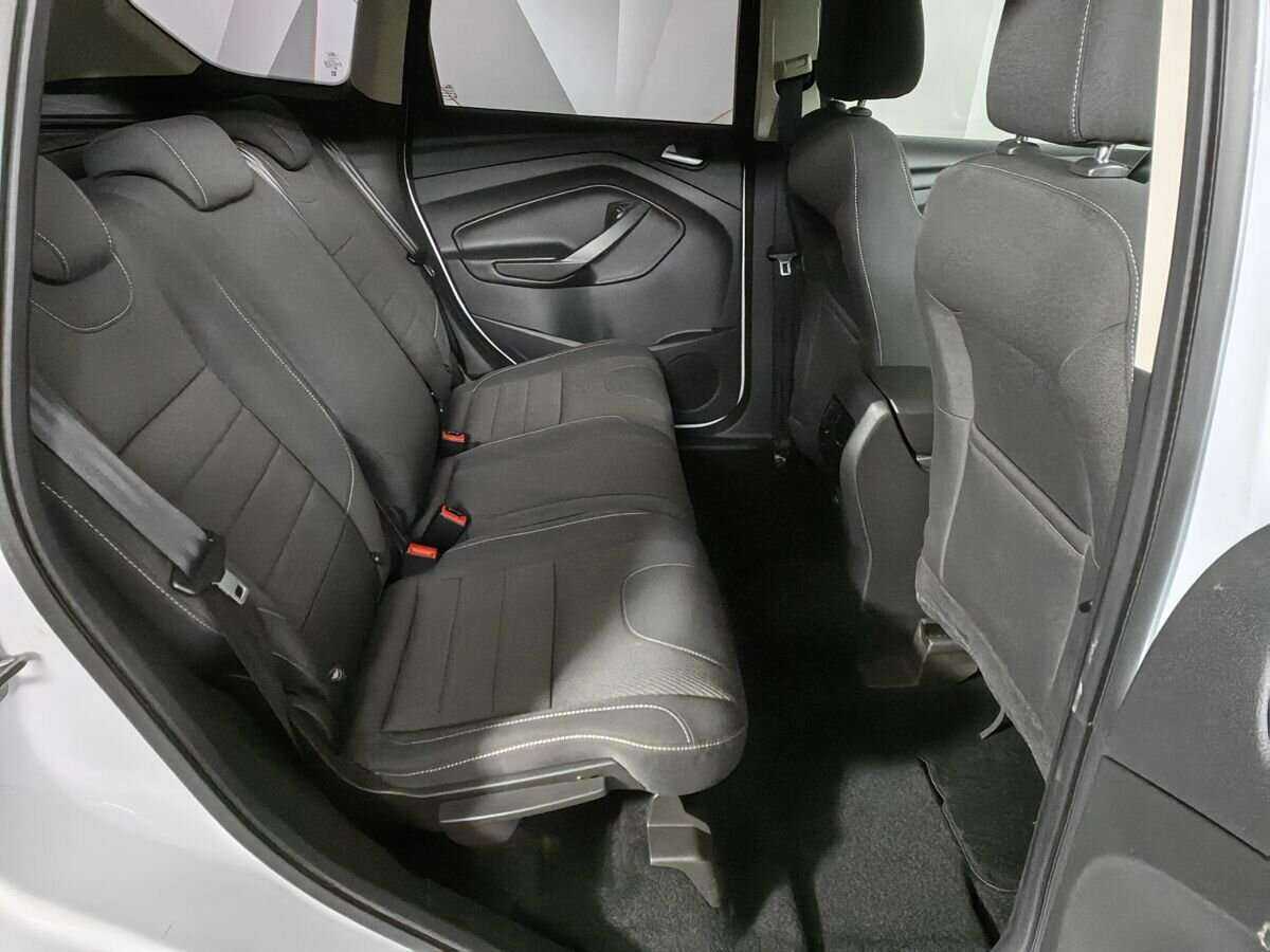 Купить Ford Kuga, 2015, 81 911 км, фото №11