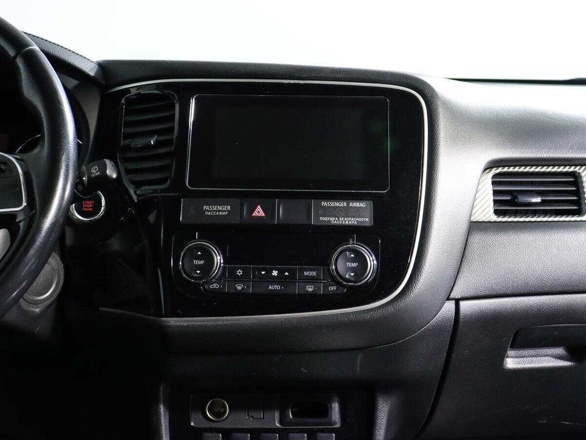 Купить Mitsubishi Outlander, 2018, 197 000 км, фото №11