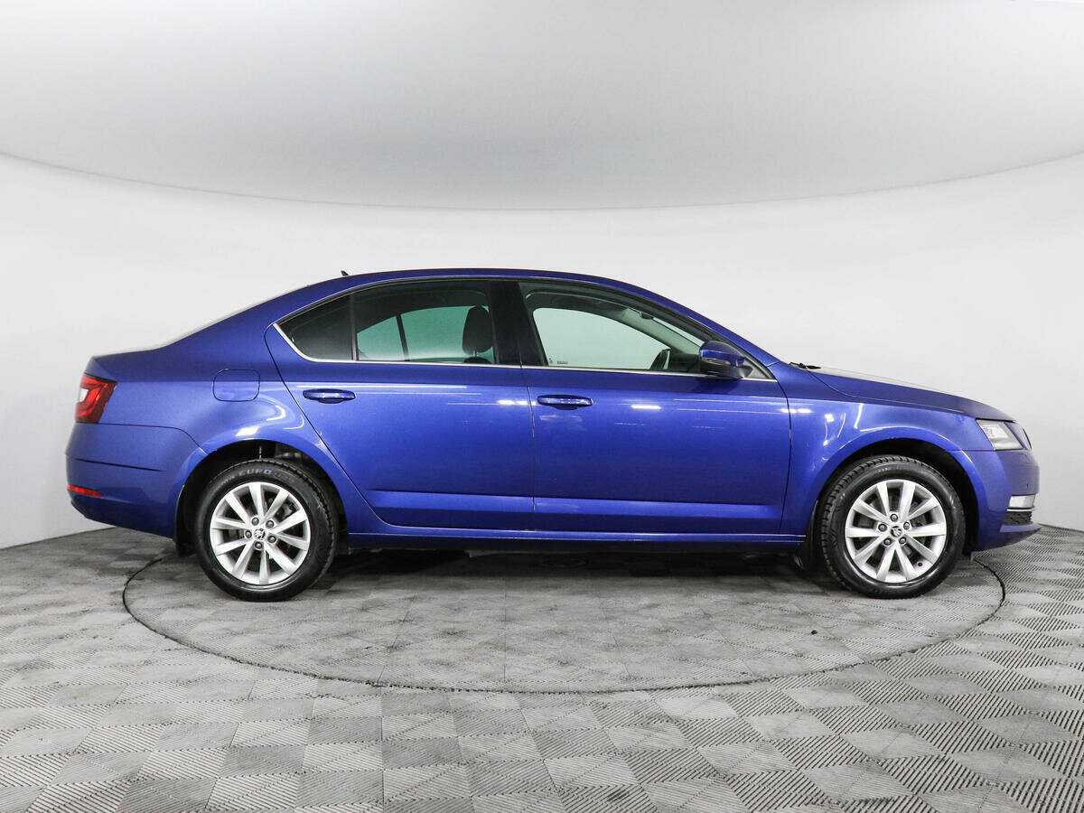 Купить Skoda Octavia, 2018, 168 821 км, фото №4