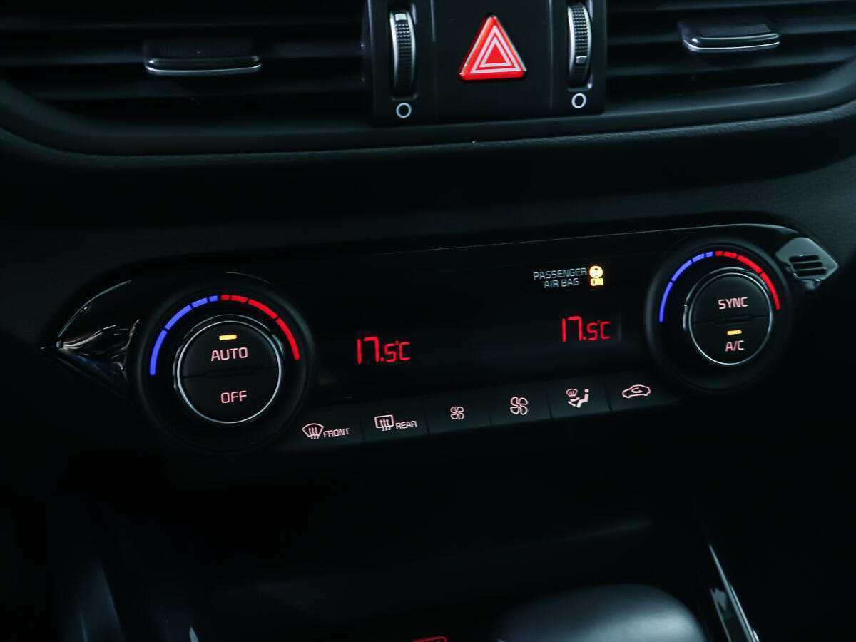 Купить Kia Cerato, 2020, 66 707 км, фото №17