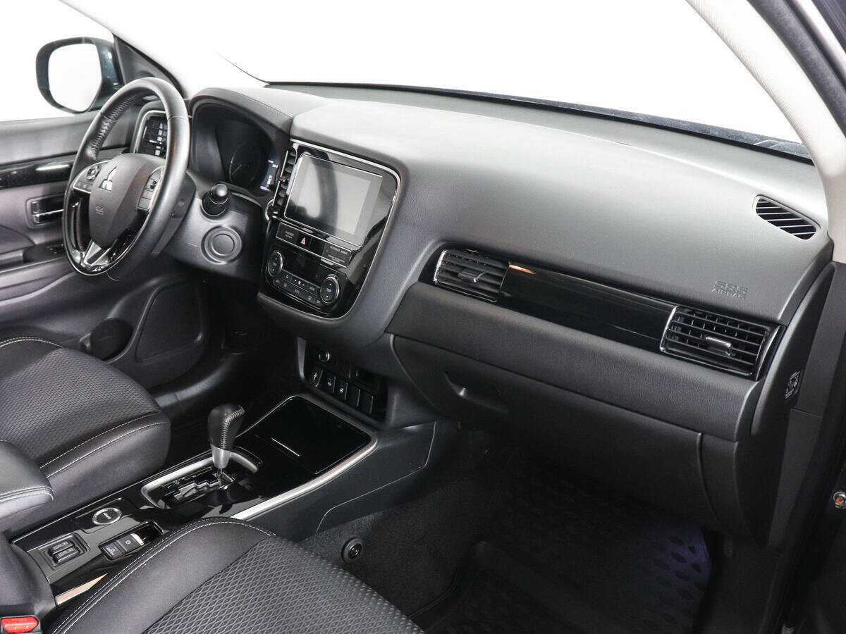 Купить Mitsubishi Outlander, 2019, 170 500 км, фото №10