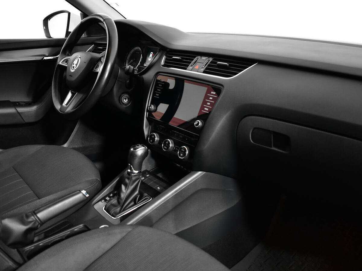 Купить Skoda Octavia, 2017, 96 200 км, фото №9