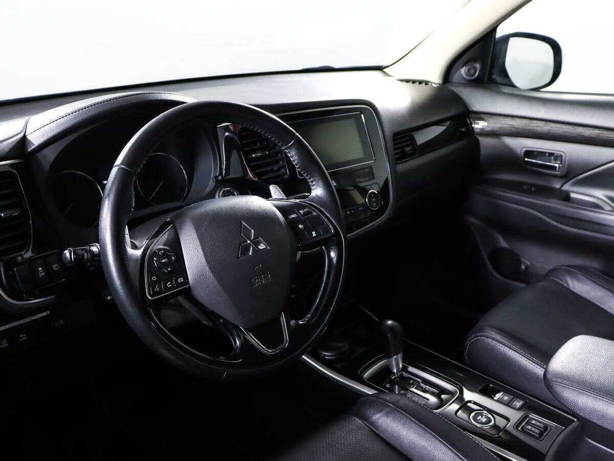 Купить Mitsubishi Outlander, 2017, 100 458 км, фото №12